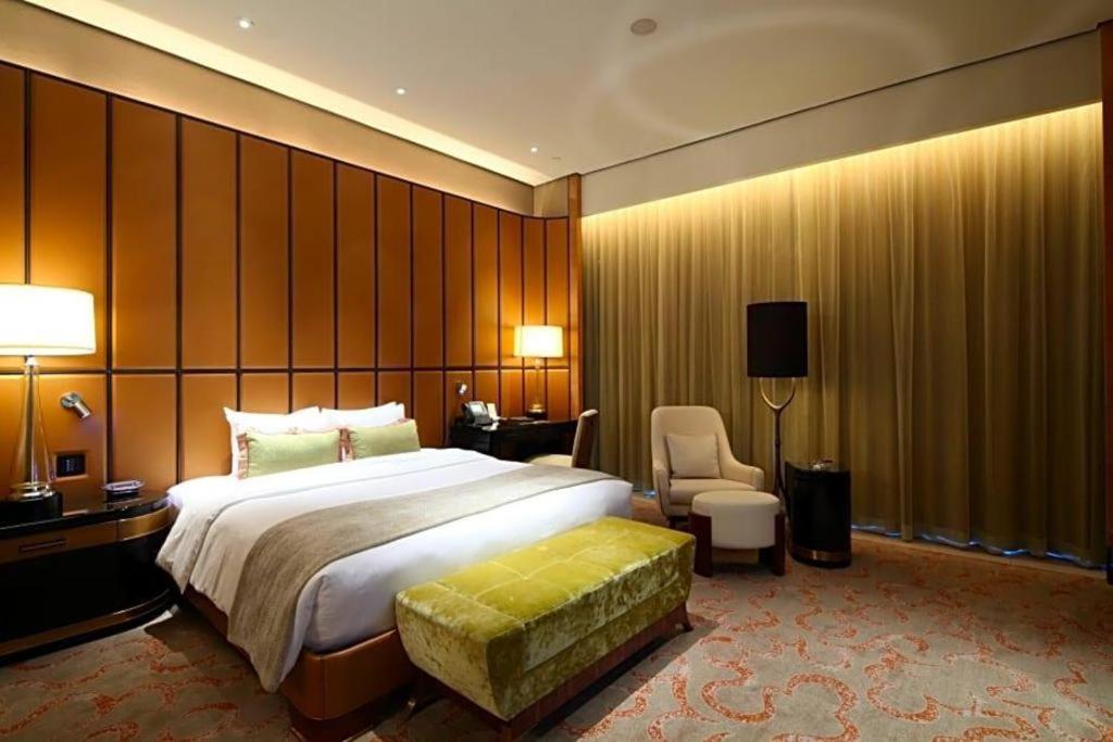 Mgm Macau Hotel Exterior photo